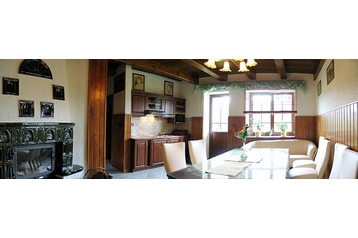 Slowakije Privát Uhorská Ves, Exterieur